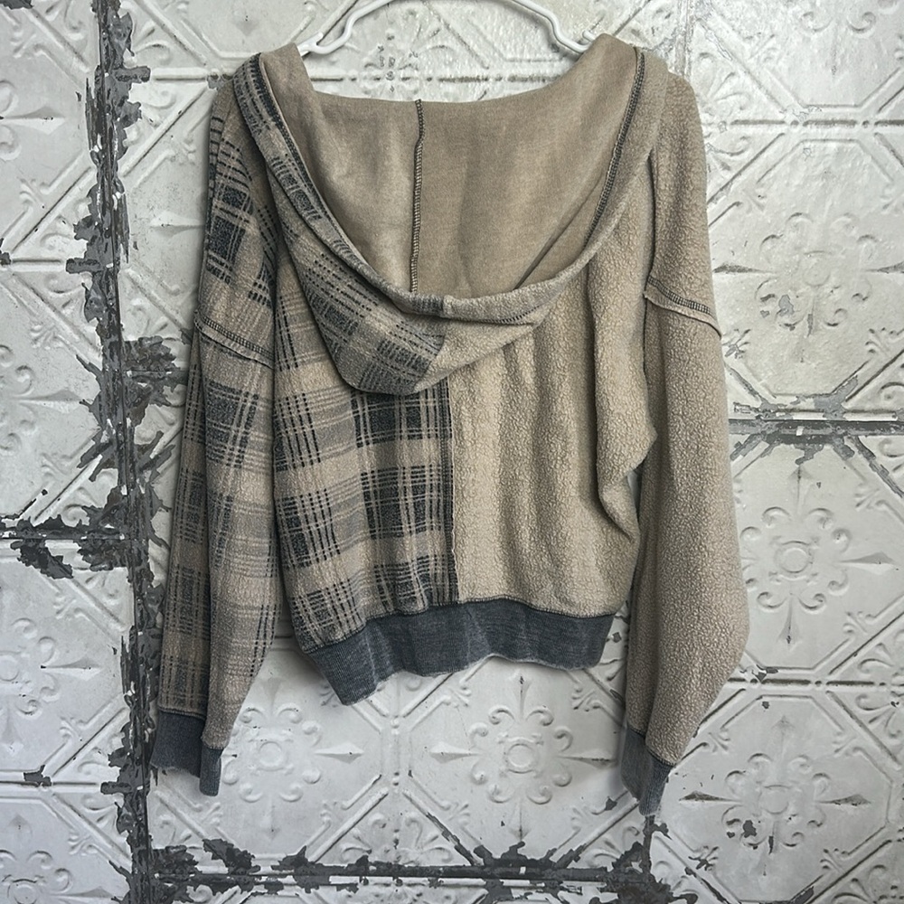 Vintage Havana plaid multi media fleece cropped hoodie - Picture 4 of 5